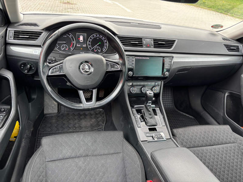 FOTO Škoda Superb 3 kombi 4x4 dsg C