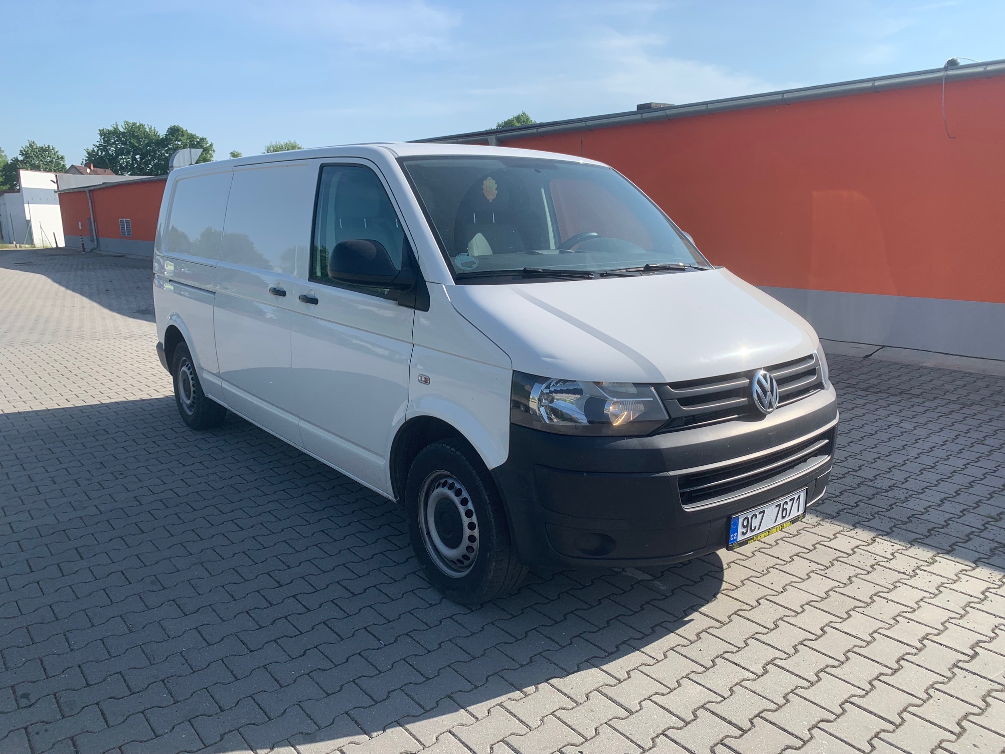 VW T5 verze Long